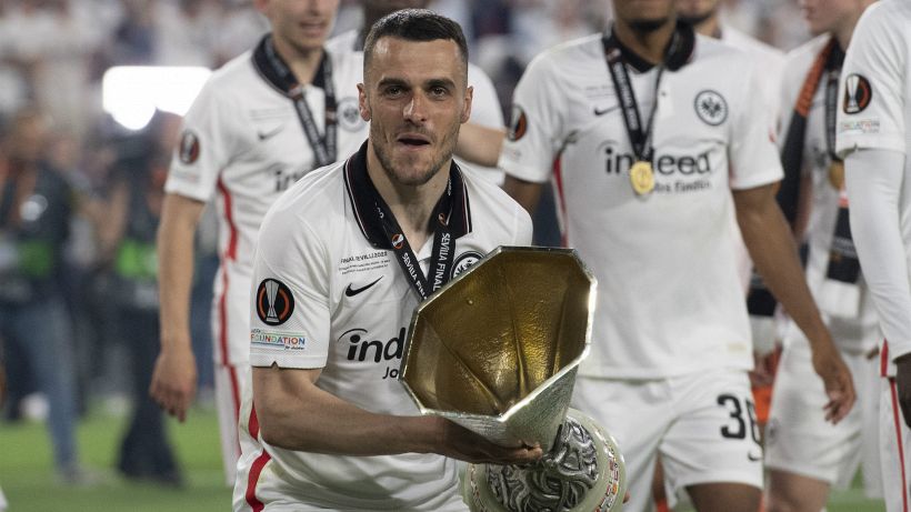 Kostic, il Presidente dell'Eintracht chiude la porta alla Juve