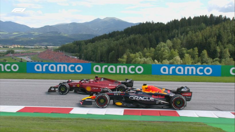 F1, GP d'Austria: gioia e dolore Ferrari! Leclerc vince, Sainz in fiamme. Rivivi la gara