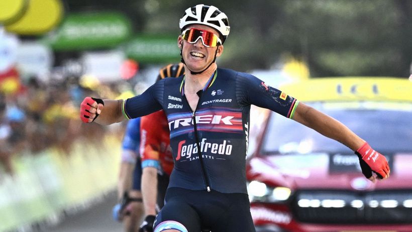 Tour de France 2022: a Pedersen la tredicesima tappa, sesto Ganna
