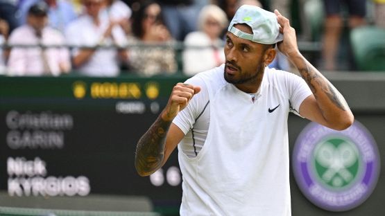 Tennis, Kyrgios: "Solo io posso battere Djokovic sull'erba"