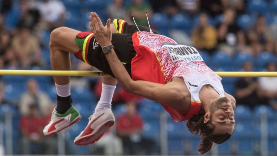 Atletica, Tamberi ci ripensa: continua con il padre almeno fino ai mondiali di Eugene