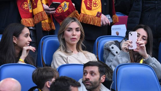 Noemi Bocchi insieme a Francesco Totti: le prime foto in coppia dal loro annuncio