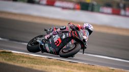 MotoGP, FP3 Silverstone: Aleix Espargaro davanti a tutti, 7° Bagnaia