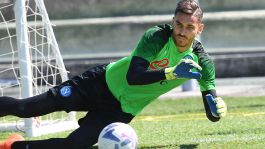 Napoli-Meret: situazione in fase di stallo