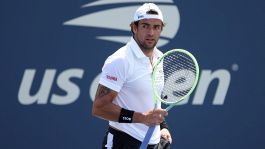 US Open, Berrettini esordio con brivido: malore per una spettatrice