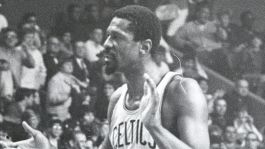 Nba, l'omaggio da brividi dei Los Angeles Lakers a Bill Russell