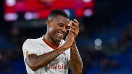 Buone notizie per la Roma: Wijnaldum in gruppo