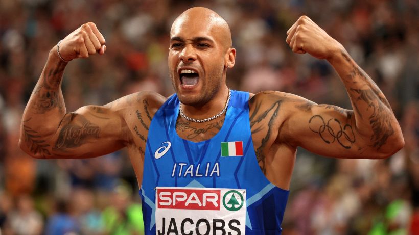 Europei, Jacobs vince l'oro nei 100 metri: "Grazie a chi mi rema contro"