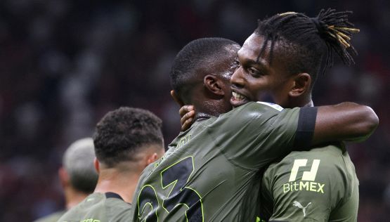 Milan a due stelle col Bologna, ma i tifosi trovano le note stonate