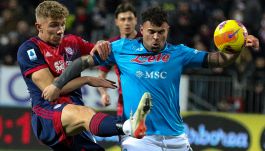 Petagna, lei e l'altro: il gossip che scuote il mercato del Napoli