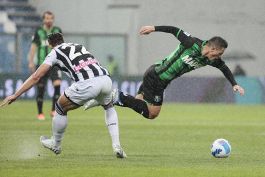 Napoli, tutti furiosi con il Sassuolo: Sappiamo perché non vuoi darci Raspadori