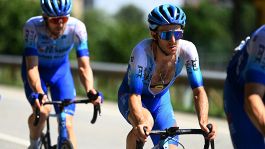 Simon Yates lascia la Vuelta