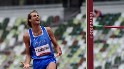 Esattamente un anno fa, i 15 minuti più epici dello sport italiano: le foto del doppio oro Tamberi-Jacobs a Tokyo 2020