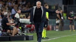 Roma, Mourinho non cerca alibi ma lancia una frecciata all'arbitro