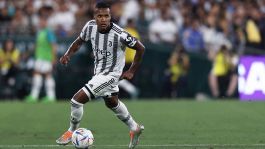 Juve, Alex Sandro non rinnoverà: il difensore saluterà il prossimo 30 giugno