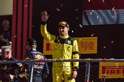 F1, Leclerc: "Grazie per il supporto". Binotto: "Vera dormita della FIA"