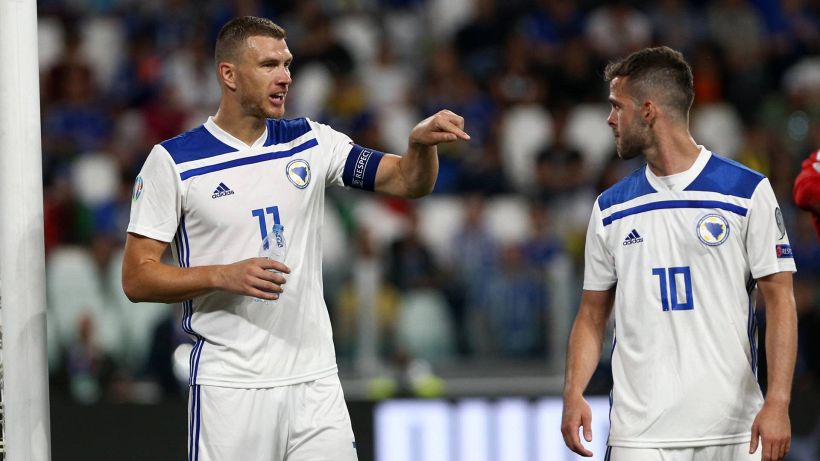 Guerra Ucraina, Dzeko e Pjanic contro la propria Federazione: è polemica in Bosnia