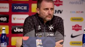 Devis Mangia nella bufera, accuse pesanti: il retroscena e il precedente