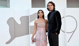 Gianmarco Tamberi al Festival di Venezia con la sua Chiara: prima uscita da sposati, le foto