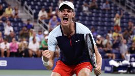 Super Jannik Sinner, batte Ivashka e vola ai quarti dello US Open: le foto