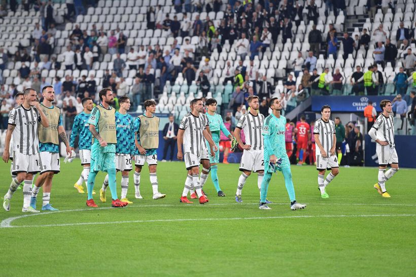 Fine corsa Juventus, esplode la rabbia dei tifosi: non si salva nessuno