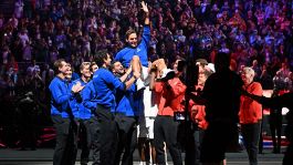 Tennis, Laver Cup: Federer dice addio con una sconfitta