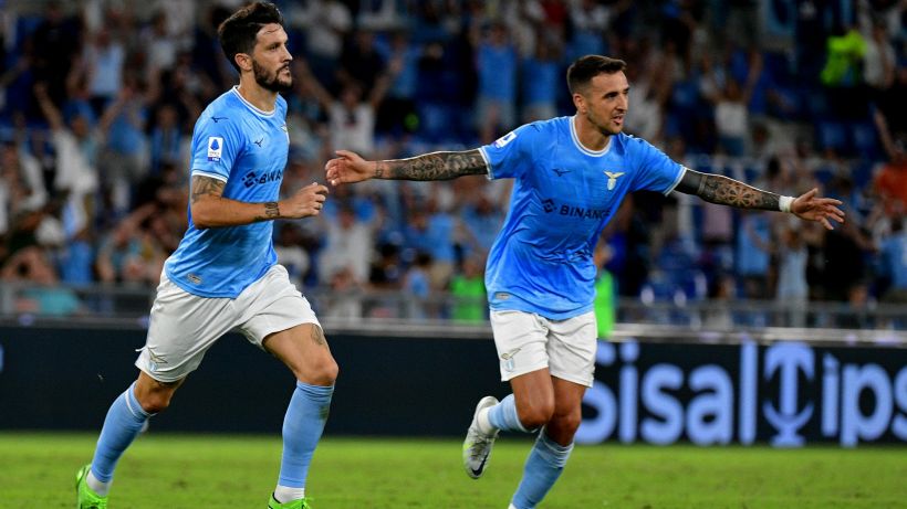 Serie A, la Lazio supera anche l'Hellas: 11 punti, - 3 dalla vetta
