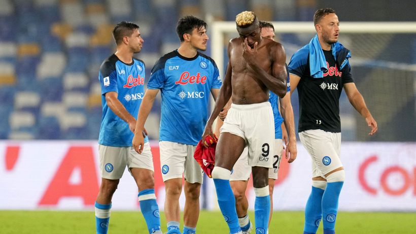 Il Napoli si è già smarrito: Lecce imbattuto al Maradona