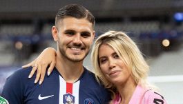 Mauro Icardi pubblica e rimuove chat compromettenti con Wanda Nara. E le manda un bacio: le crepe di un matrimonio