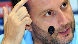Devis Mangia denunciato alla polizia dalla Federcalcio maltese: le altre testimonianze e accuse