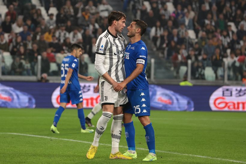 Juventus, Vlahovic è ancora un caso: rissa con Bandinelli e rischio panchina in Champions