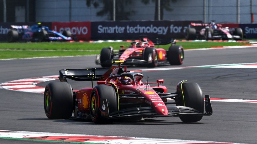 F1, Ferrari: Sainz e Leclerc si sono arresi, Binotto non ha spiegazioni