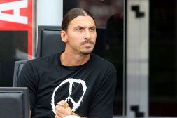 Zlatan Ibrahimovic, che botte ai compagni durante Milan-Juventus!