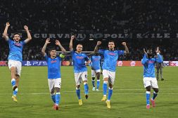 Champions: Napoli stellare con l’Ajax, i tifosi incoronano due azzurri