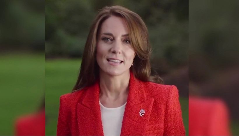 Kate Middleton, video messaggio speciale per le Red Roses inglesi: il significato della sua spilla