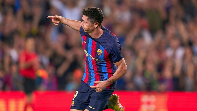 Lewandowski: "Messi appartiene al Barcellona, sogno di giocare con lui"