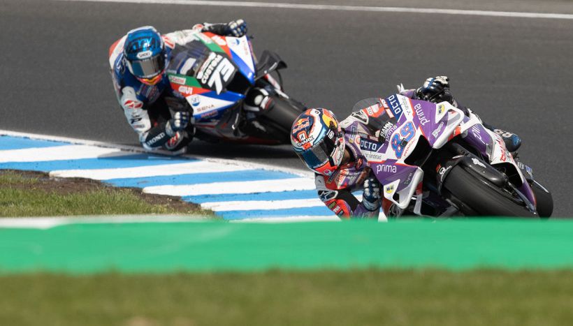 MotoGP, GP d'Australia: Bagnaia in prima fila, ma la pole parla spagnolo