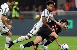La moviola di Milan-Juventus, era da punire l'intervento di Theo su Cuadrado?