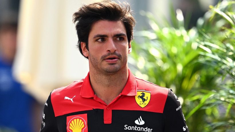 Ferrari, Sainz snobba le voci di mercato: "Conta solo vincere"