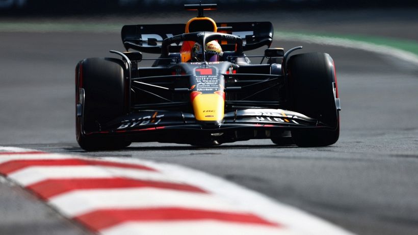 F1 GP Messico: ancora Verstappen, pole da urlo. Male la Ferrari