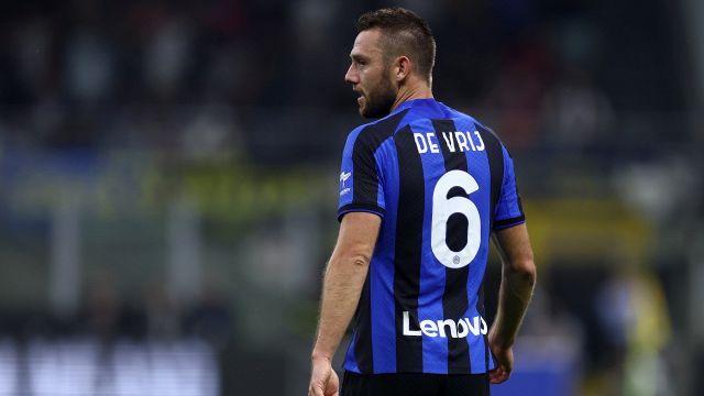 De Vrij, parla l'agente: "L'Inter vuole il rinnovo, ma ci sono altri club"