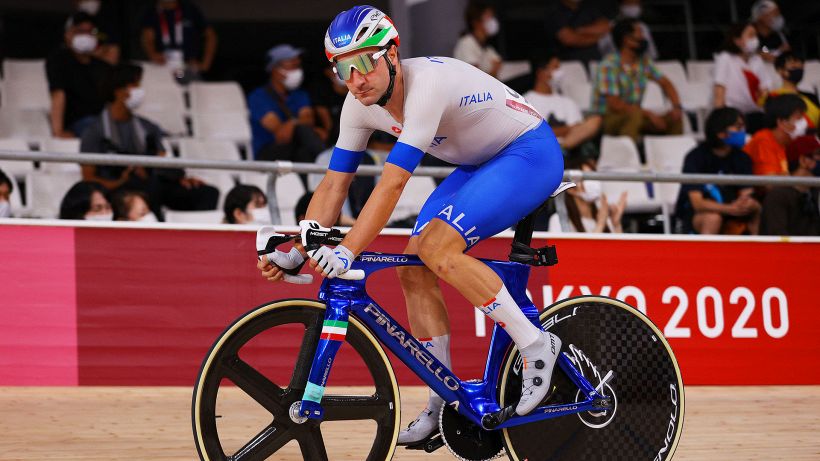 Ciclismo su pista, guaio Italia agli Europei: capitan Viviani abbandona