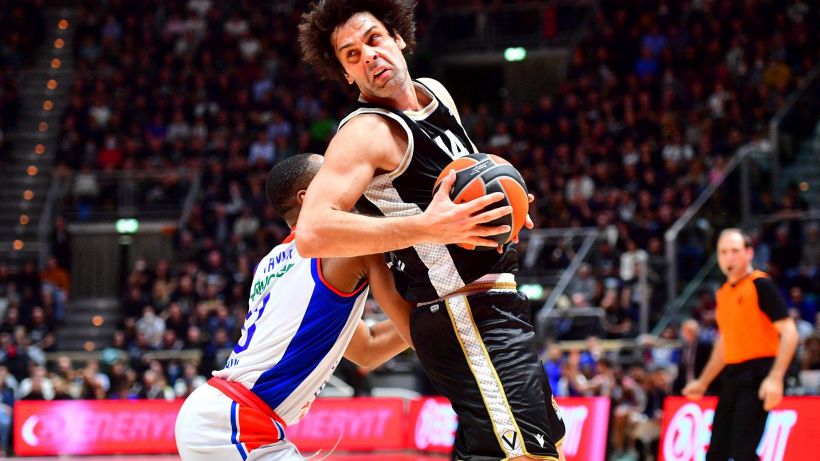 Basket: Eurolega, la Virtus Bologna cade in casa contro l'Efes