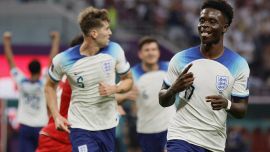 Mondiali, Inghilterra-Iran: lnno muto, fascia negata e 6 squilli di una big