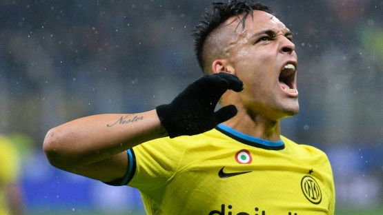 Serie A, Lautaro Martinez giura amore all'Inter