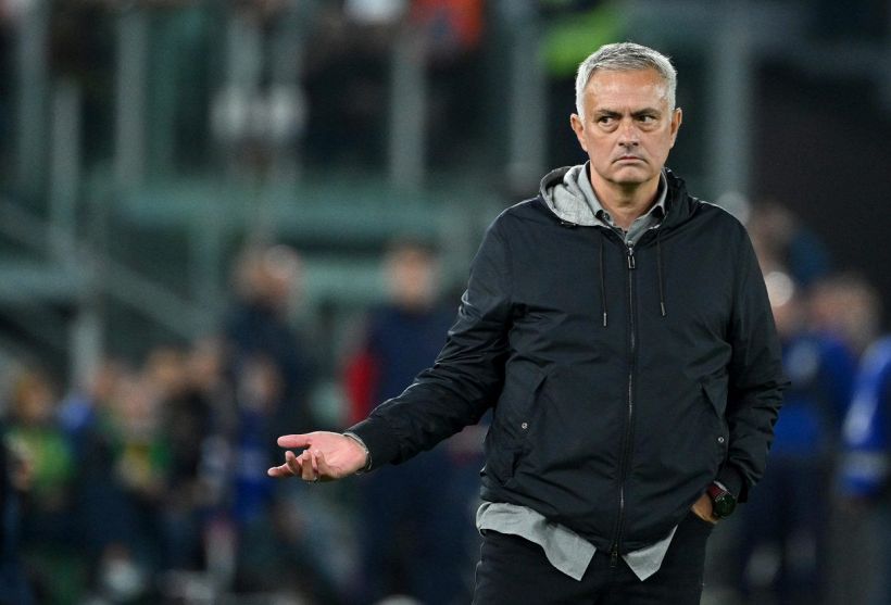 Sassuolo-Roma, Mourinho cerca vendette dopo il derby e difende un fedelissimo
