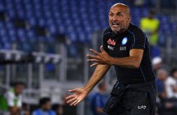 Napoli, Spalletti buffo e vincente: ora è il miglior allenatore italiano