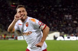 Francesco Totti: la storia d’amore tra Roma e il suo “Pupone”