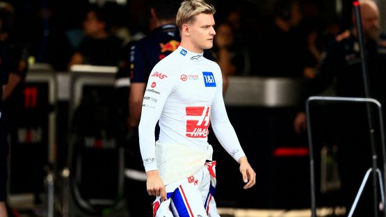 F1, Mick Schumacher diventa un caso: i retroscena della bocciatura