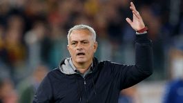 Roma, furia Mourinho: la decisione in diretta tv. Novità su Dybala